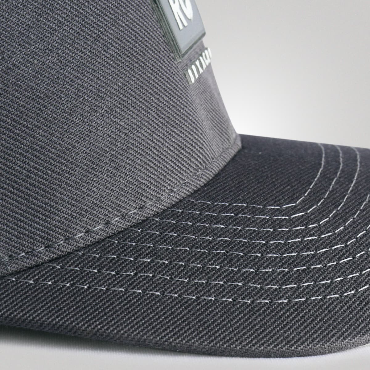 Boné Trucker Brk Agro Cinza e Verde