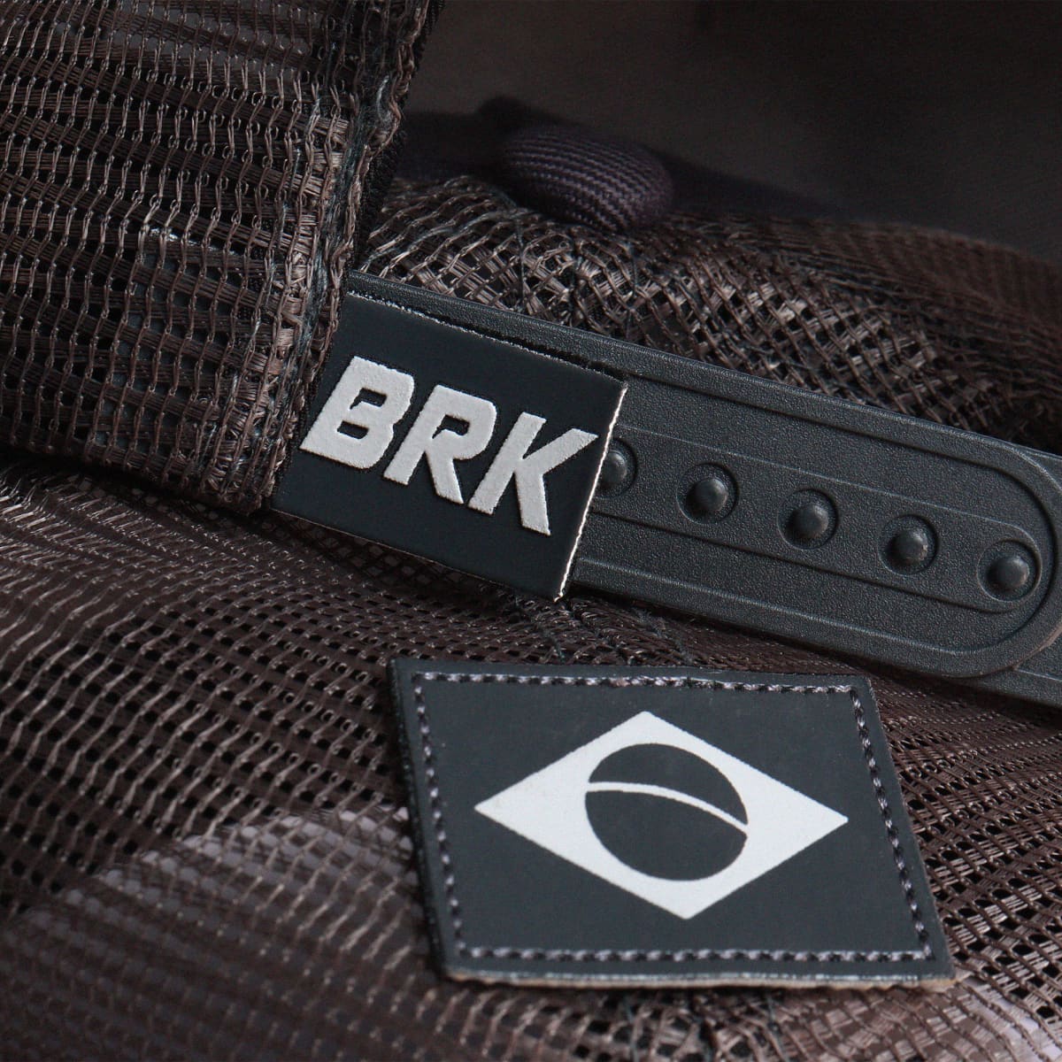 Boné Trucker Brk Agro Cinza e Verde