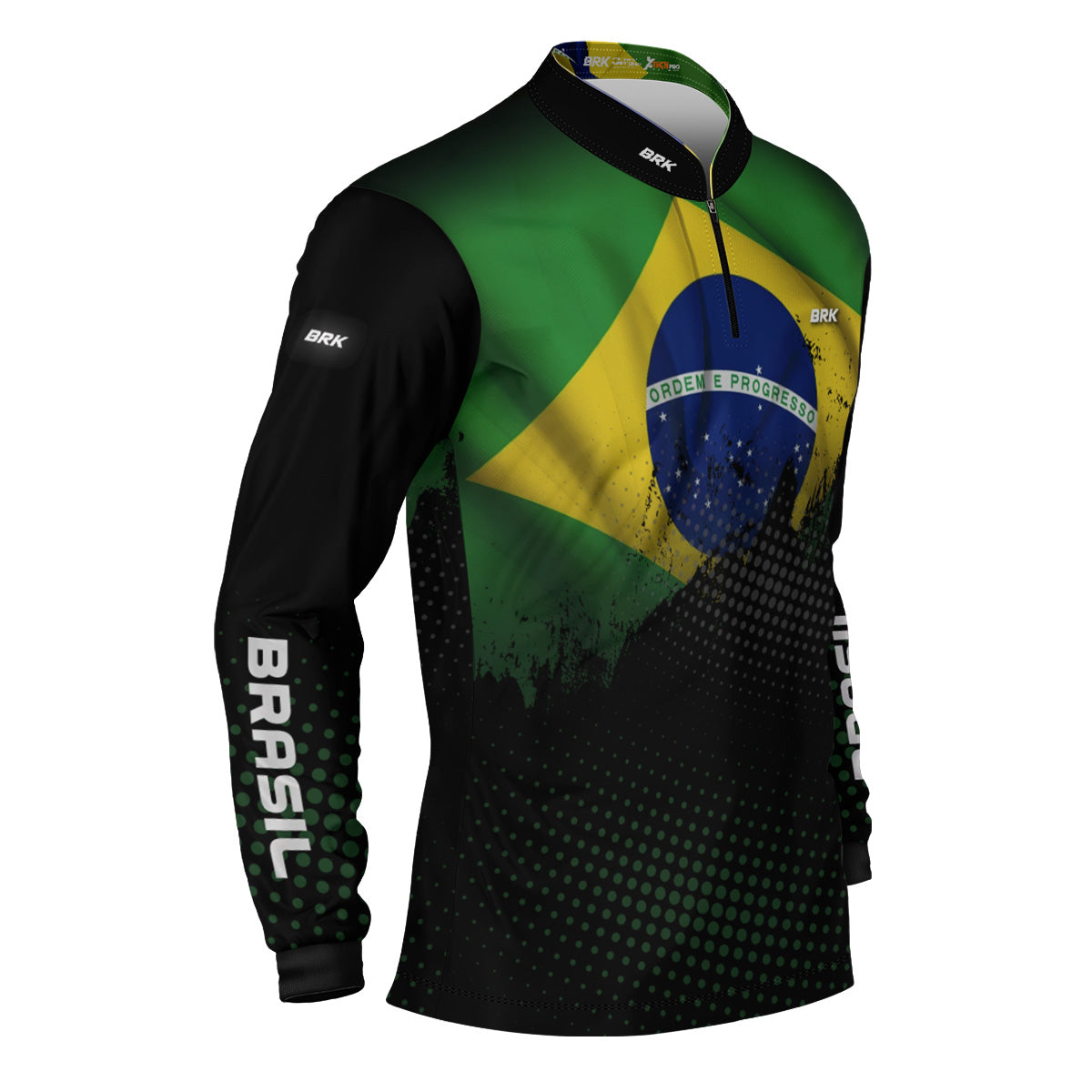 Camisa de manga longa preta com estampa da bandeira do Brasil e texto Brasil nas mangas