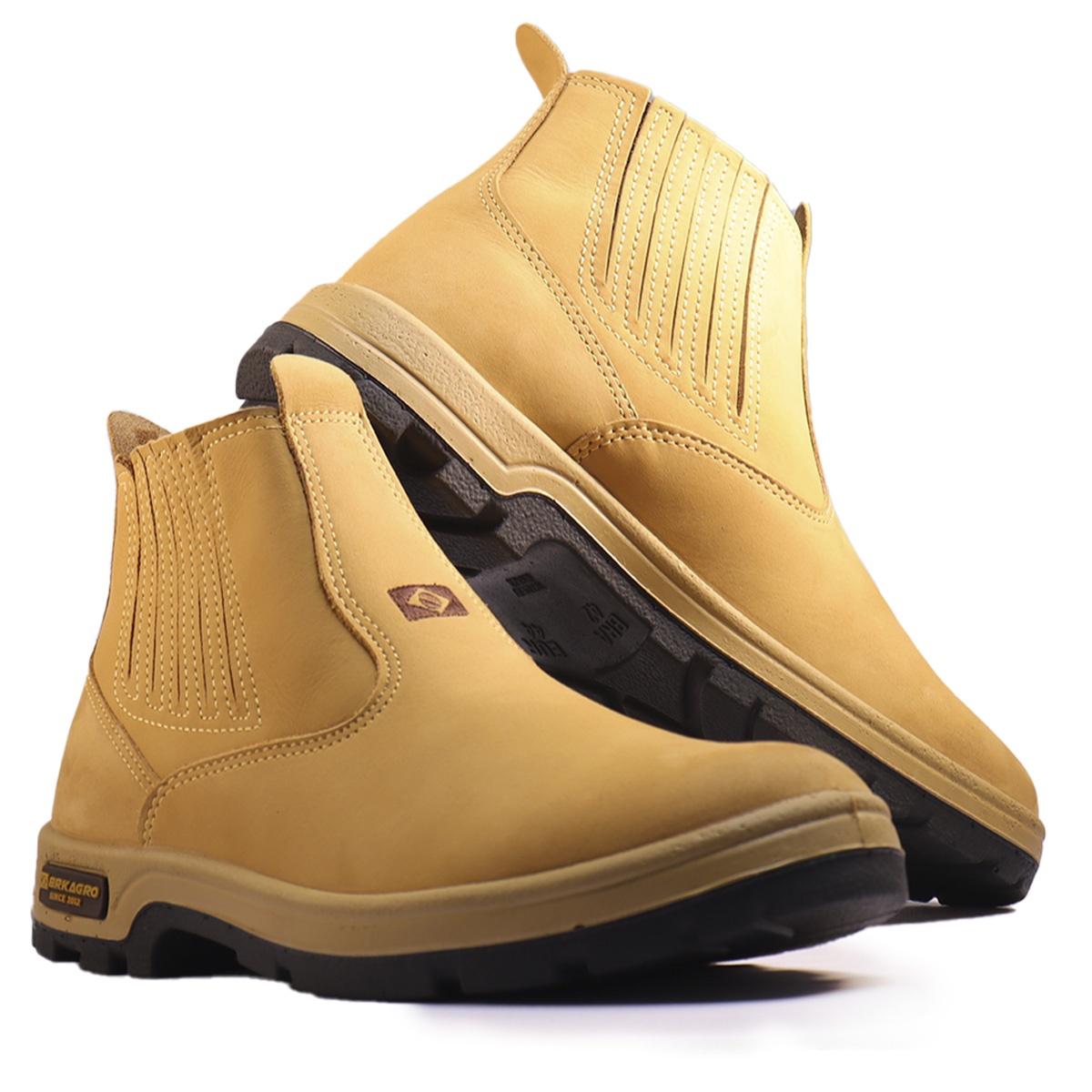 Botas de couro bege com solado antiderrapante e design resistente para uso outdoor