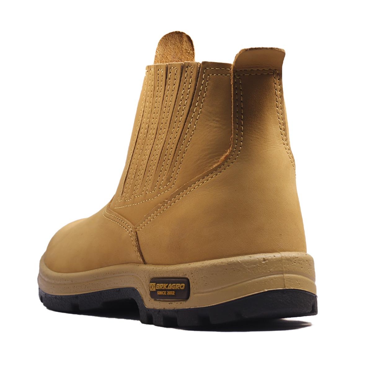 Bota de couro bege masculina com solado preto, marca Erkagro, detalhe costura reforçada