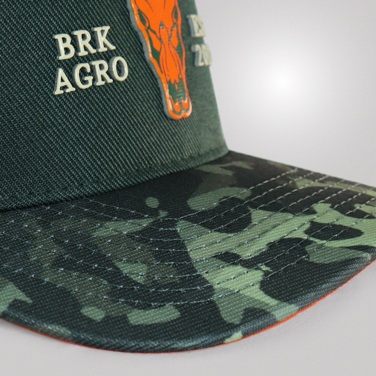Boné Trucker Brk Agro Verde Camuflado